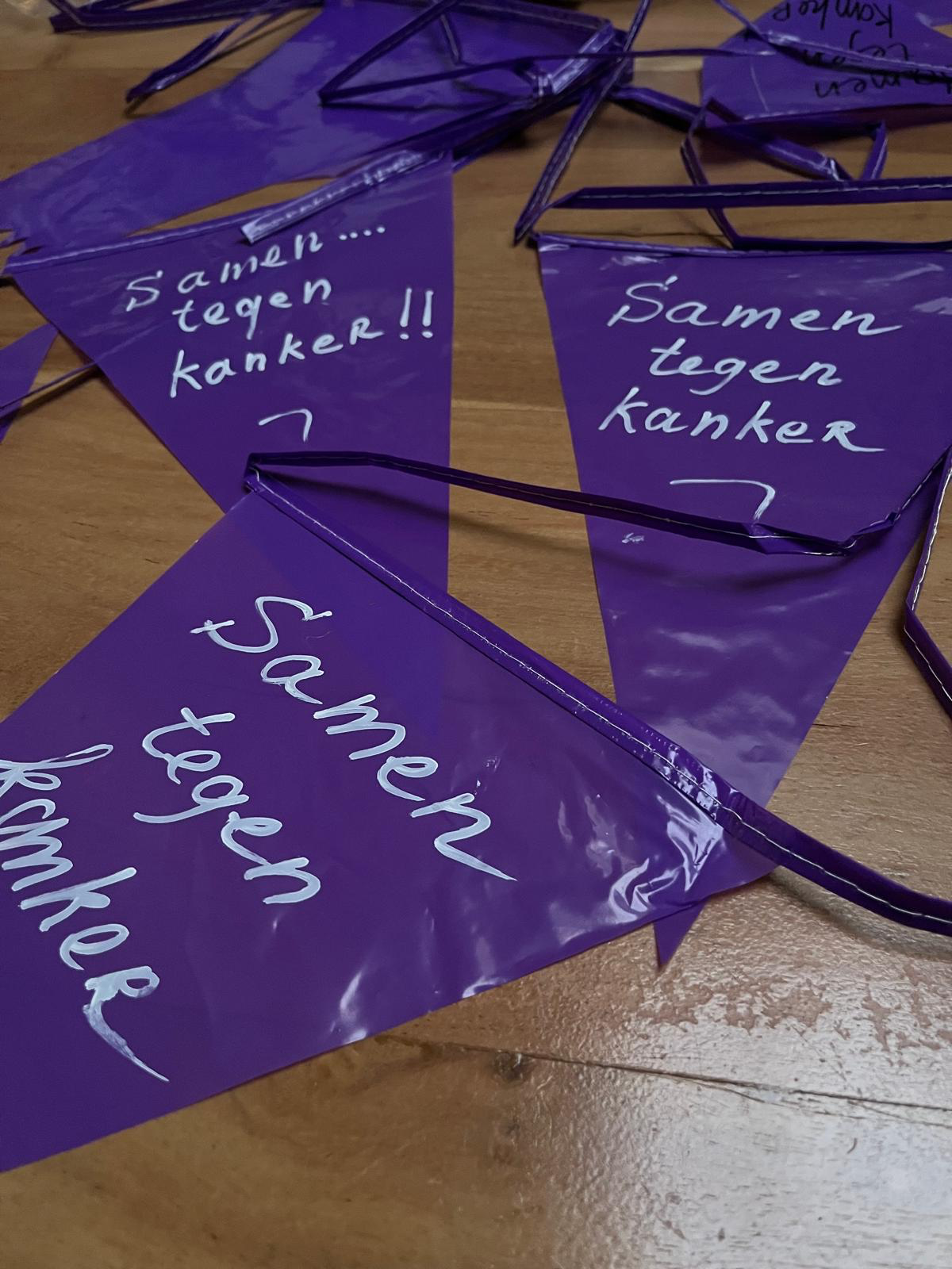 Vlaggetje voor alle deelnemers van het fietsfestijn